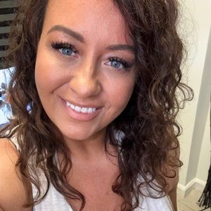 Meet your Posher, Jane